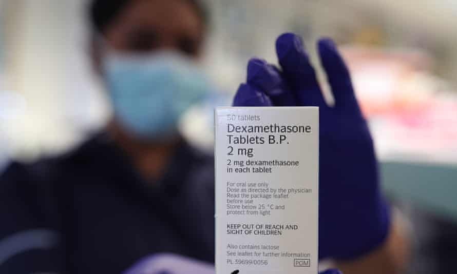 Phat hien moi ve thuoc dieu tri Covid-19 gia re o Anh hinh anh