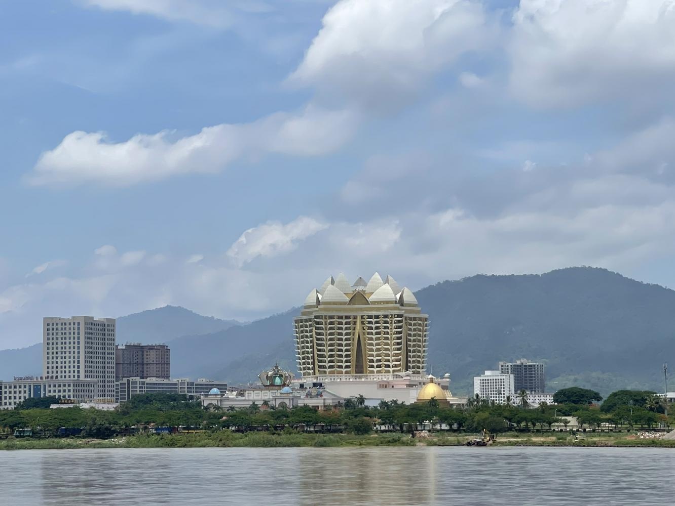 Song bac Trung Quoc tai Dac khu kinh te Tam giac Vang anh 2