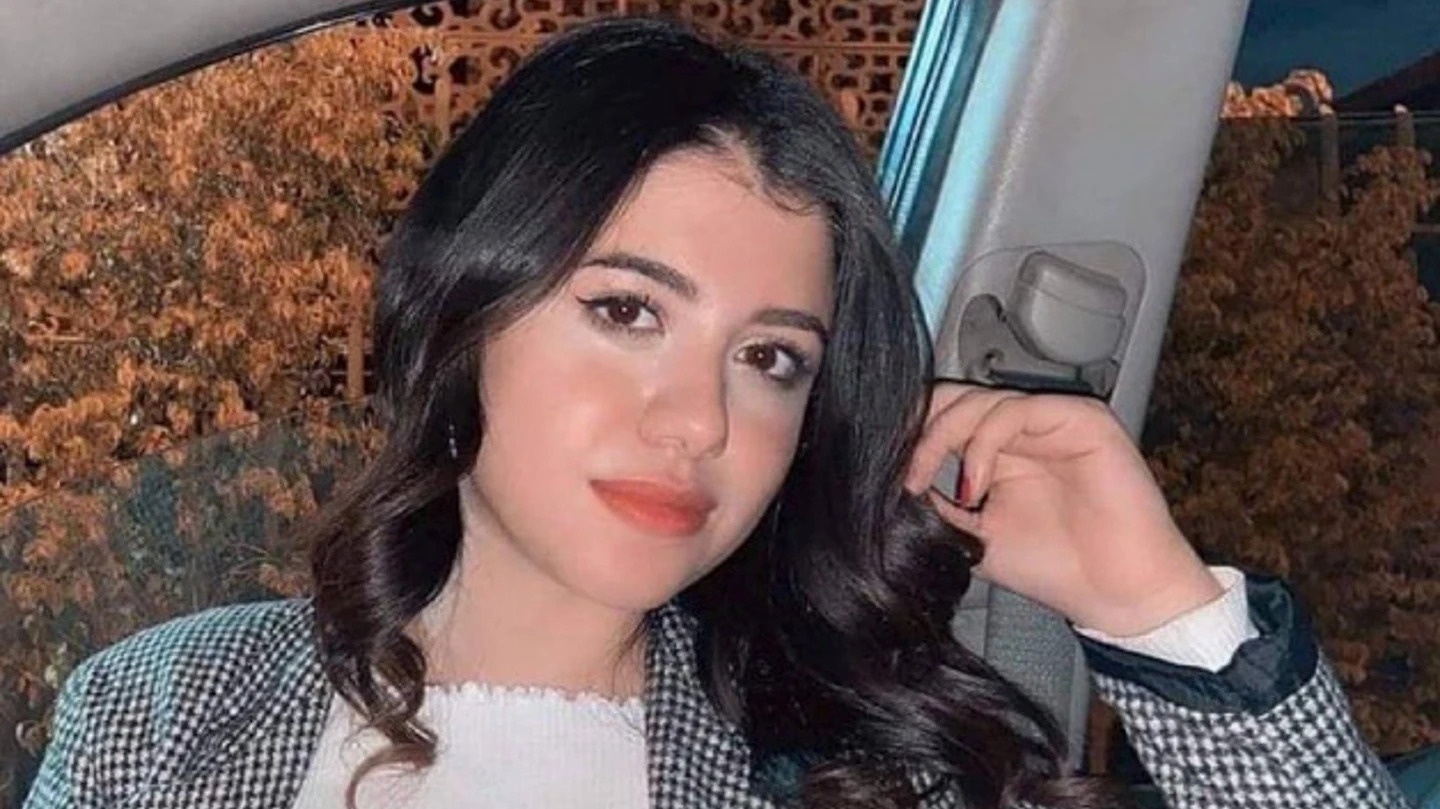 Vu sat hai nu sinh 21 tuoi gay chan dong the gioi A Rap hinh anh