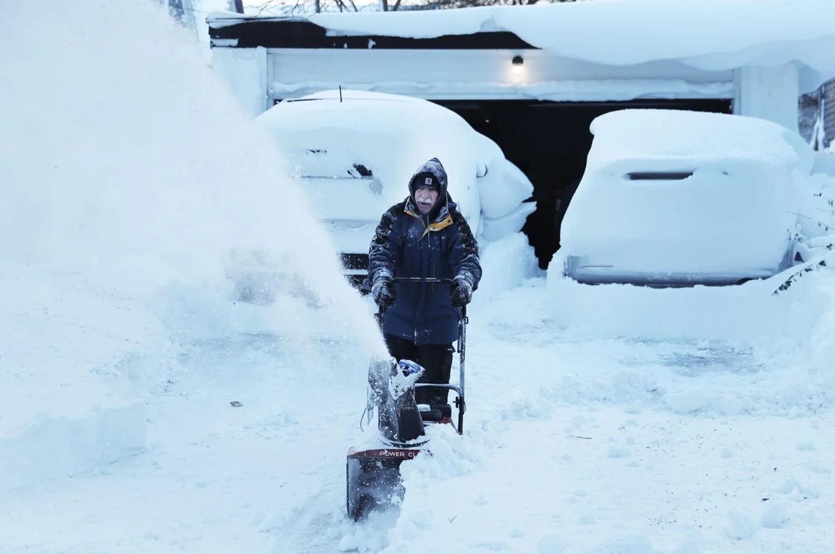 bao tuyet lich su anh 1
