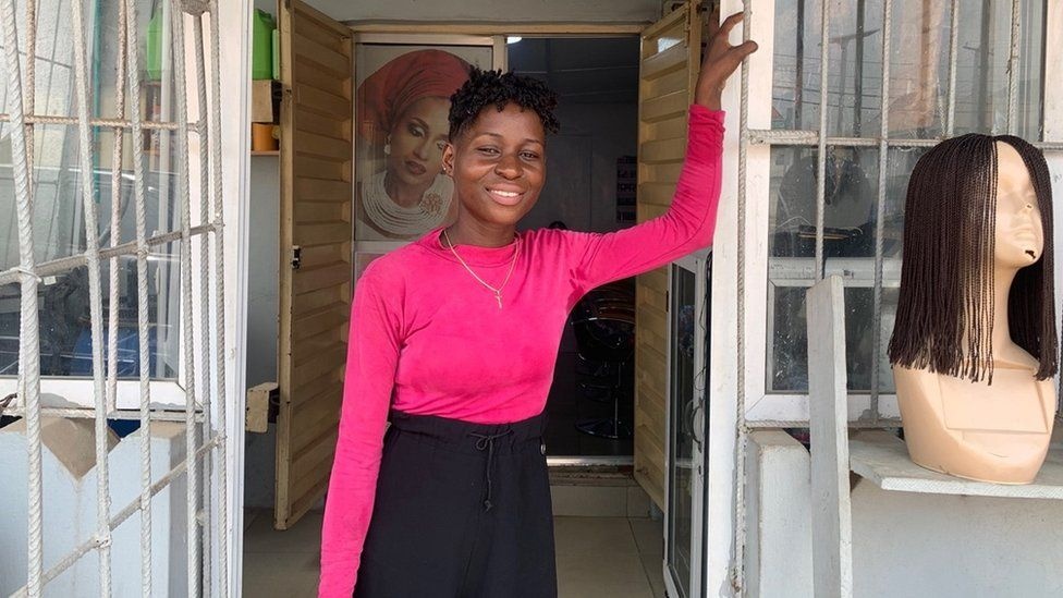 Nigeria thieu tien mat anh 2