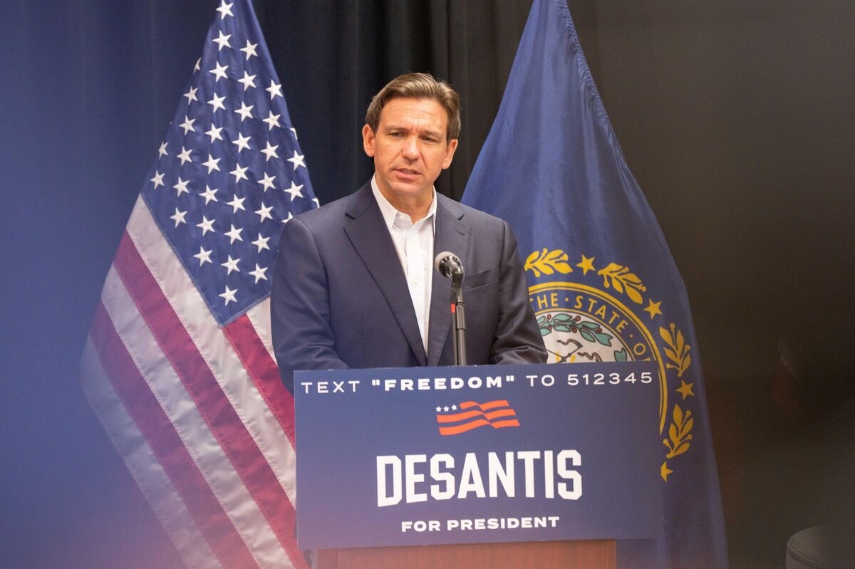 Trump DeSantis  ảnh 1 Trump DeSantis anh 1