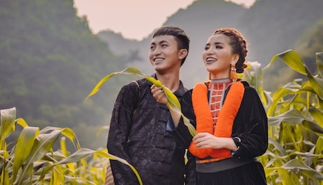 MV Noi thuong nhau thi dung lam trai tim em dau - Bich Phuong hinh anh