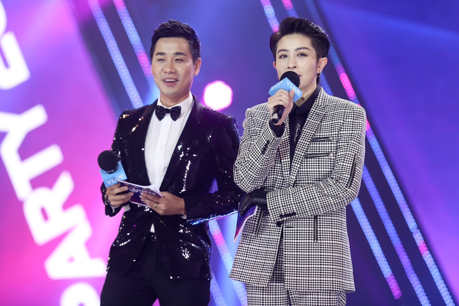 v live year end party 2017 anh 2