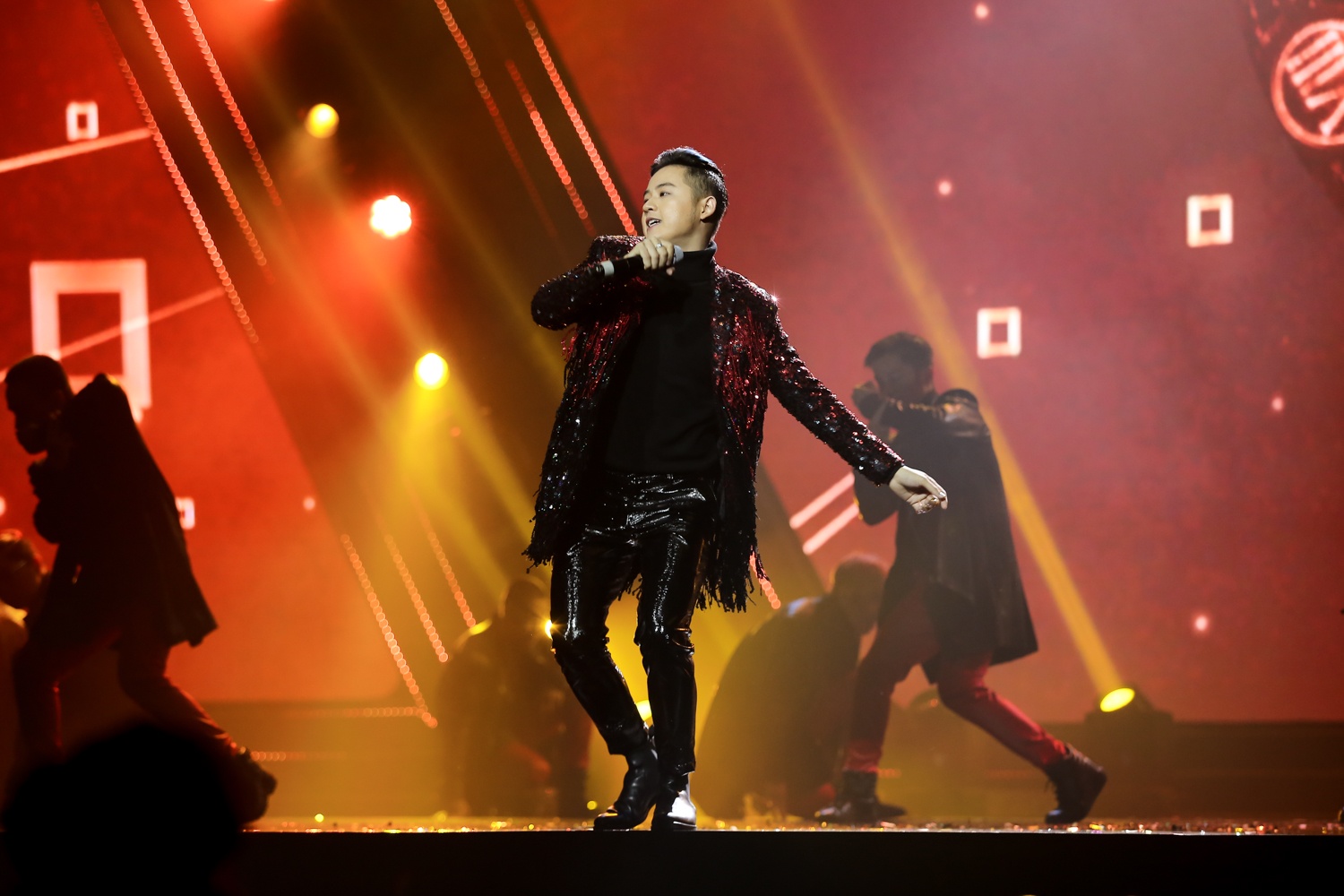 v live year end party 2017 anh 13