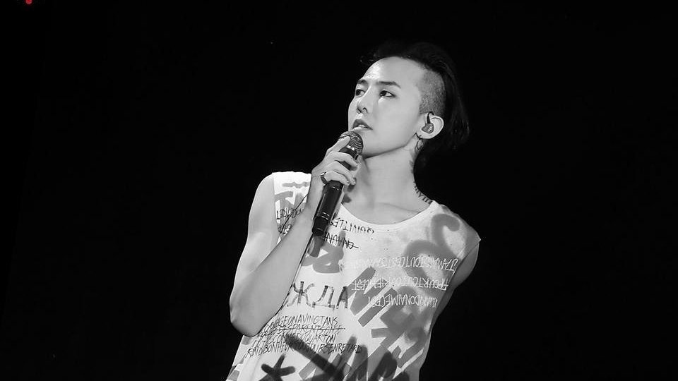 g-dragon nhập ngũ ảnh 3 g-dragon nhap ngu anh 3