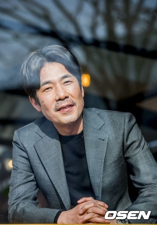 nghe si nam han bi cao buoc xam hai tinh duc anh 1