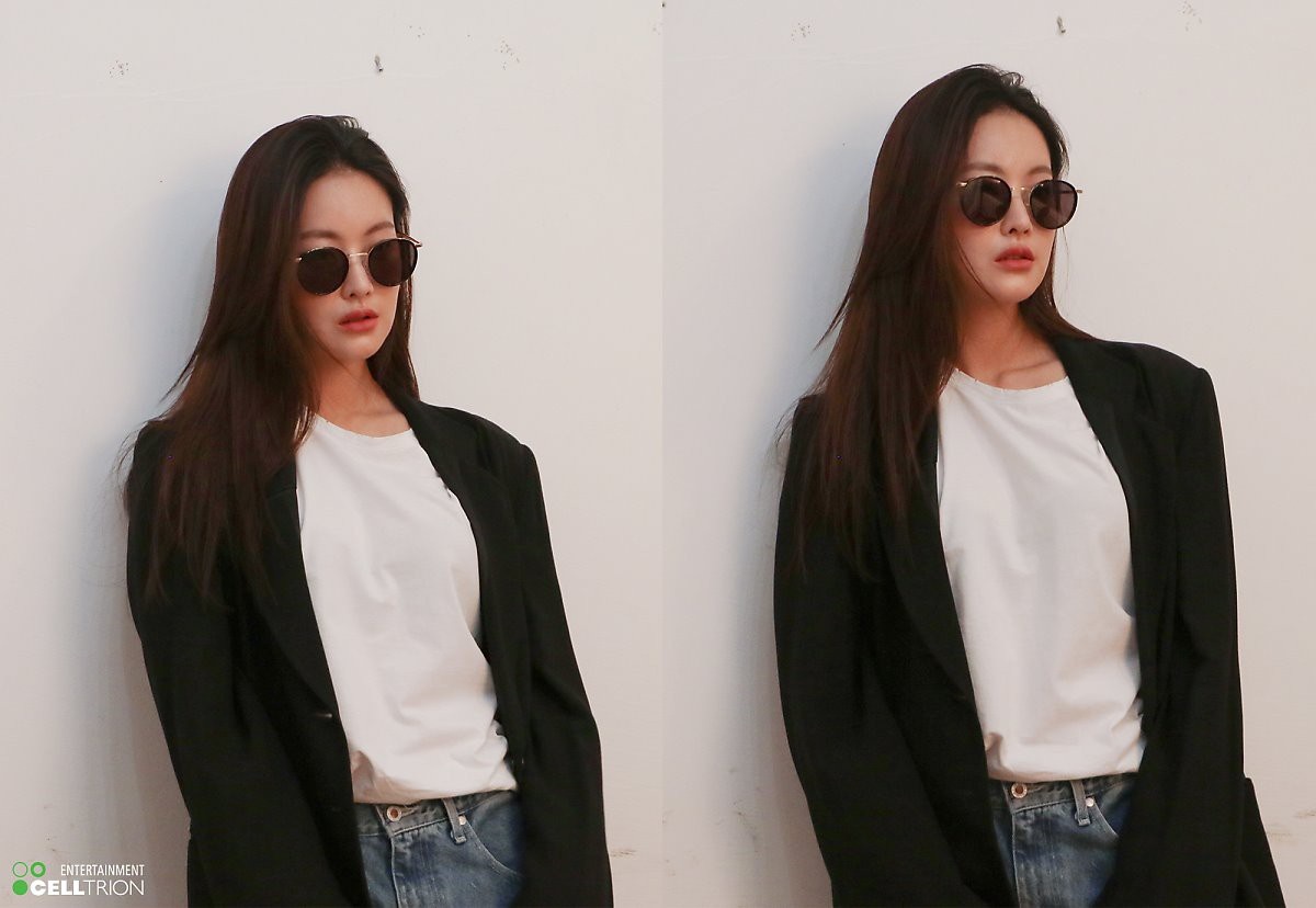 nhan sac ban gai kim bum anh 11