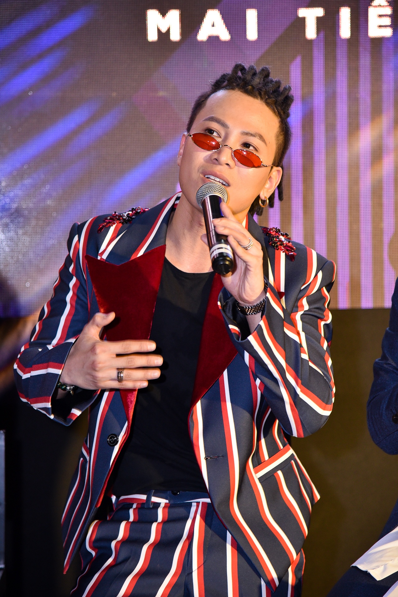 mai tiến dũng ra bài mới ảnh 2 mai tien dung ra bai moi anh 2