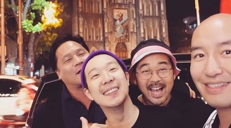 Sao Running Man den Ha Noi, ban hang o cho phien danh cho nguoi yeu cu hinh anh