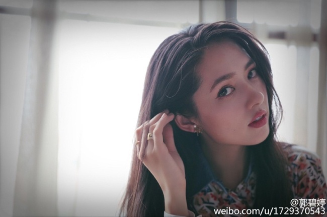 nhan sac quach bich dinh anh 2