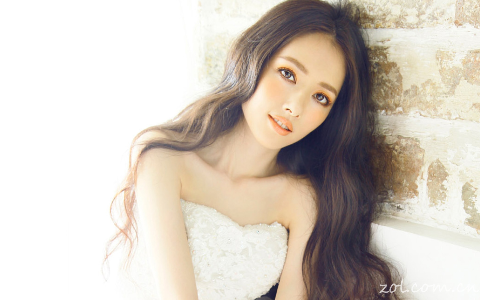 nhan sac quach bich dinh anh 4