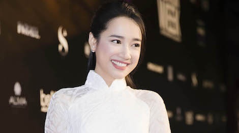 Nha Phuong rang ro du Tuan le Thoi trang Viet Nam hinh anh