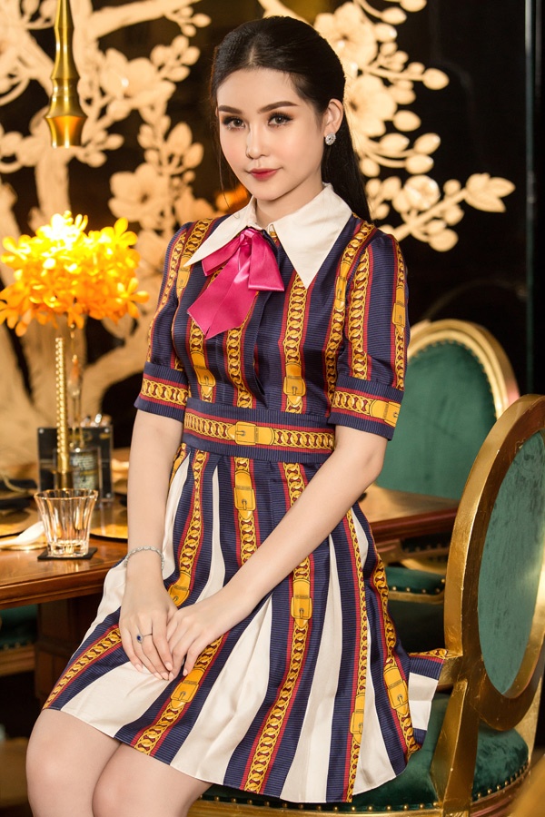 le au ngan anh mac do hieu van que anh 6