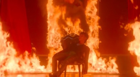 Son Tung va nghi van xuc pham Cong giao khi dot tranh 'Duc Me sau bi' hinh anh