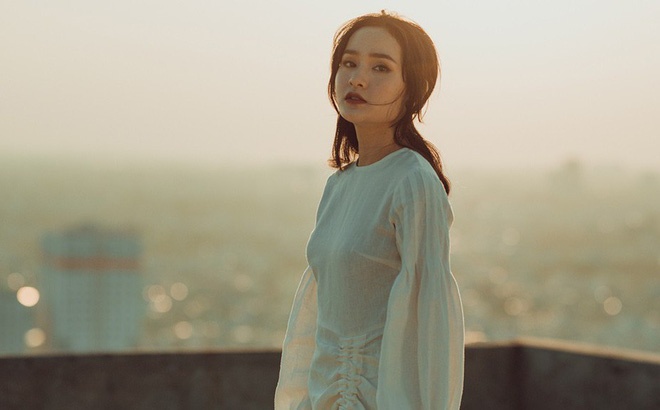 #zingchart tuần 19 hiền hồ vượt mặt nhiều hit lớn ảnh 1 #zingchart tuan 19 hien ho vuot mat nhieu hit lon anh 1