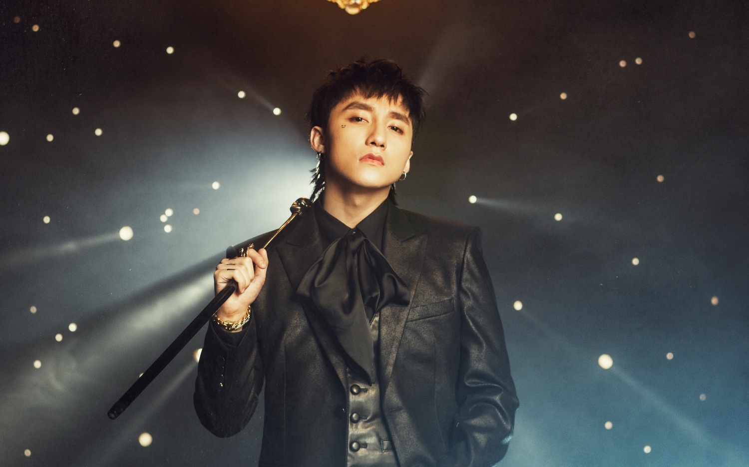 son tung ki hop dong nghe si voi cong ty han quoc anh 1