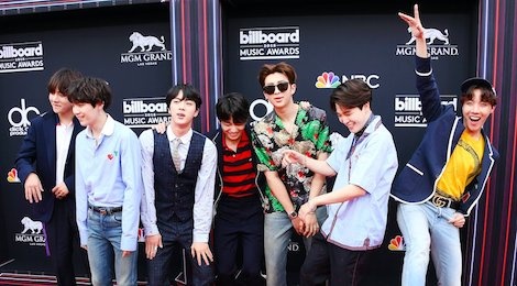 BTS vuot Justin Bieber de tiep tuc chien thang tai BBMAs hinh anh