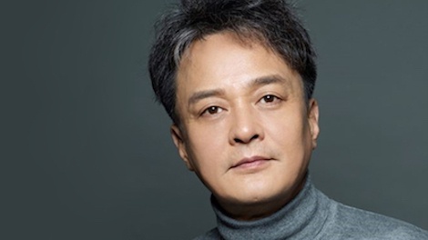 Hang loat nan nhan to Jo Min Ki quay roi tinh duc bi de doa tinh mang hinh anh