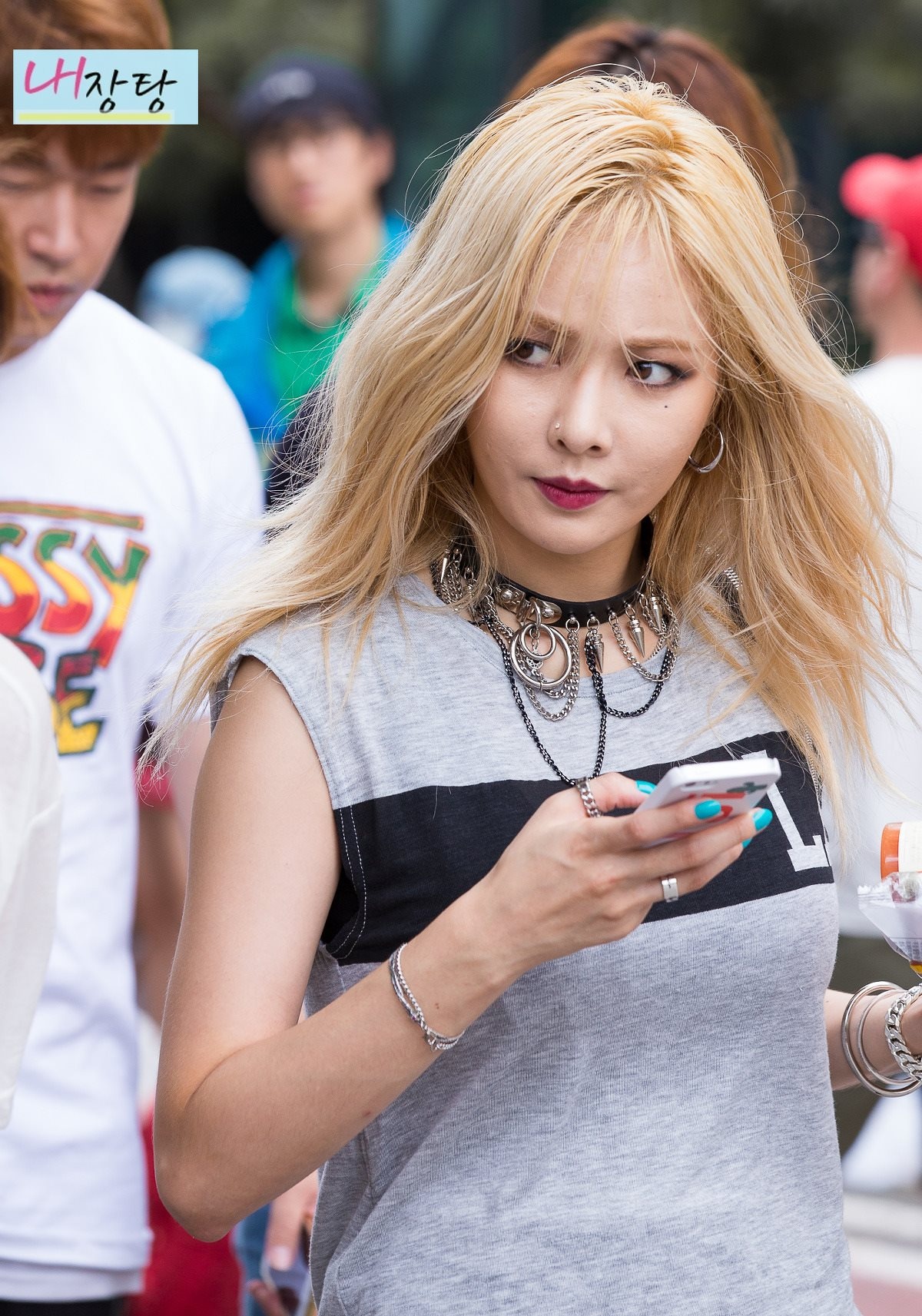 nhan sac khong chinh sua cua loat than tuong anh 1