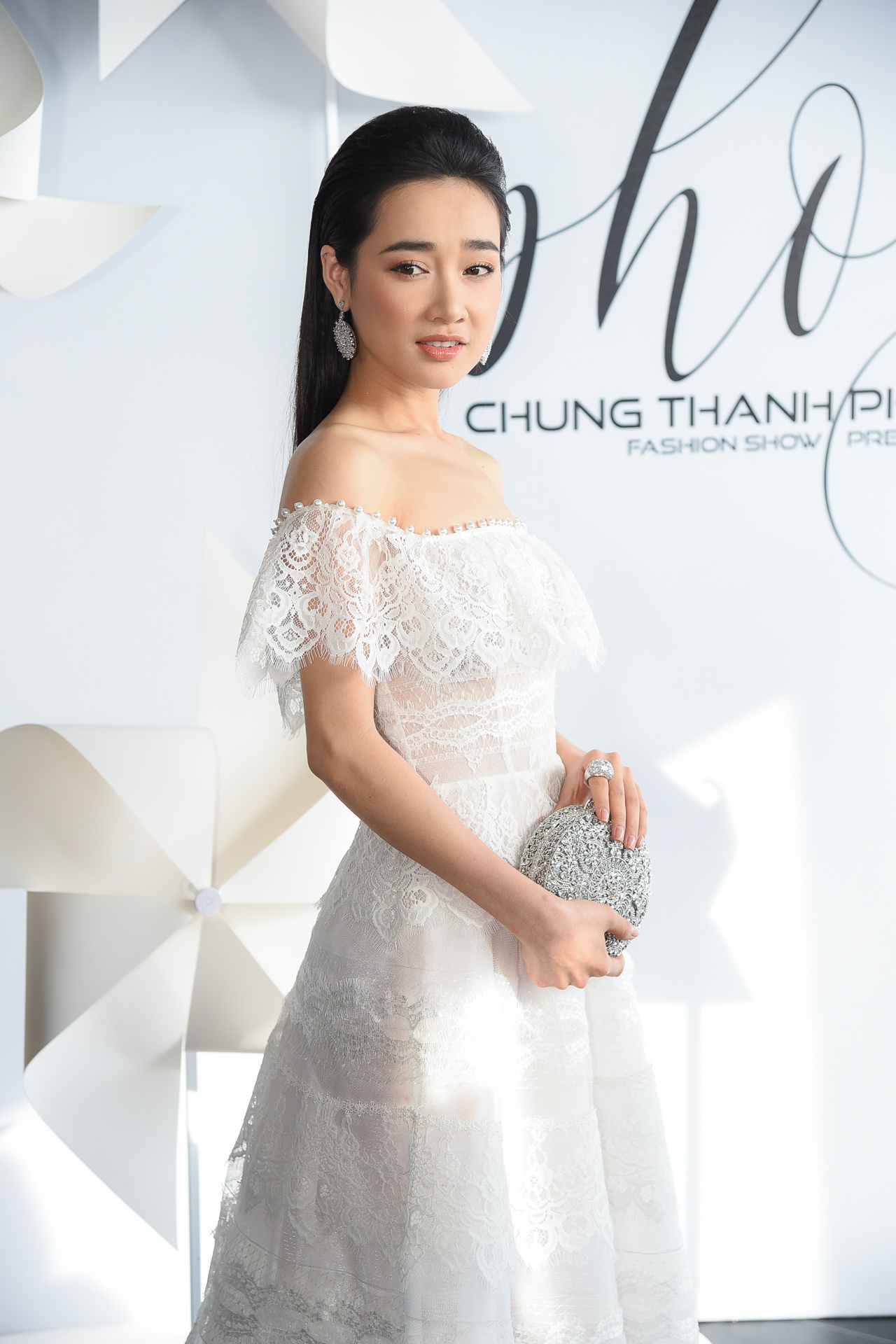 sao va hoa hau viet du show thoi trang anh 11