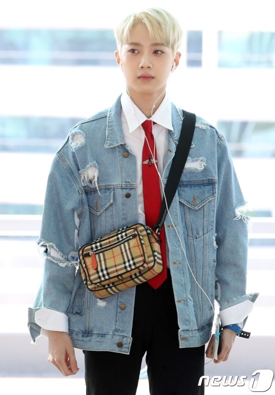 lee young ae wanna one tai san bay anh 7