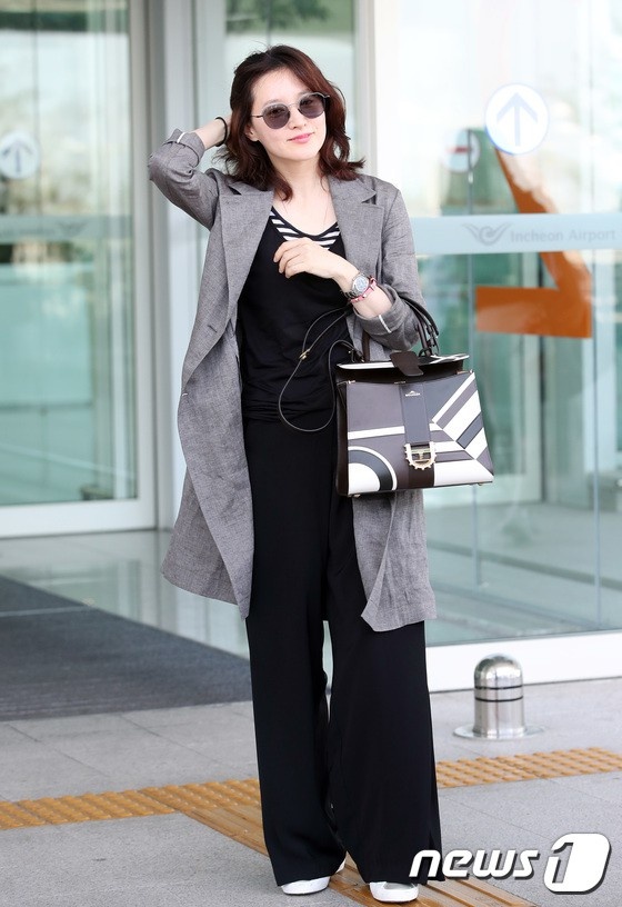 lee young ae wanna one tai san bay anh 4