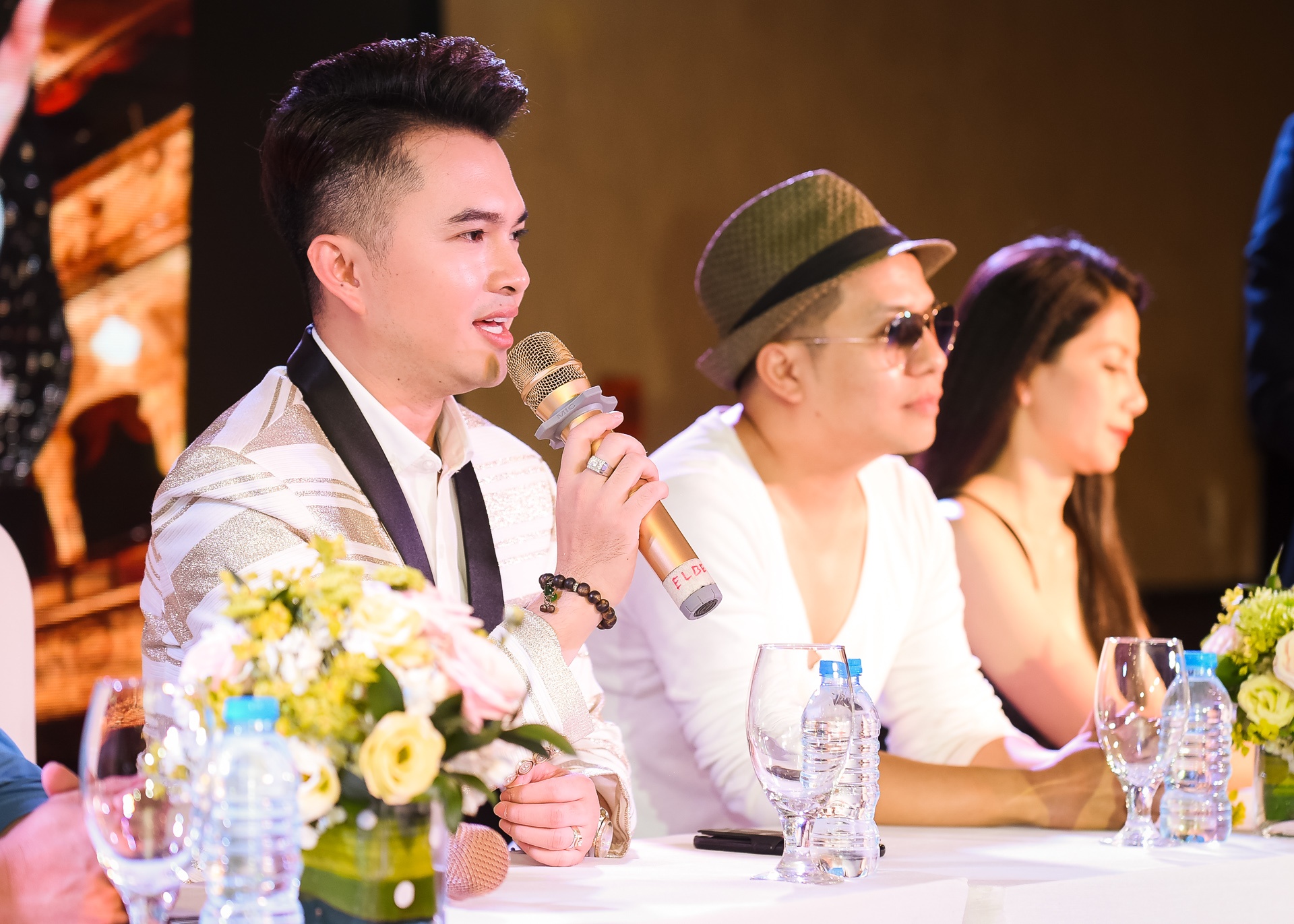 liveshow nam cuong anh 7