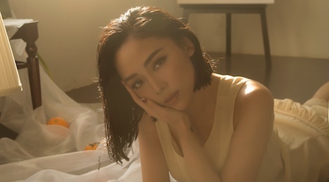 Toc Tien tai hop Hoang Touliver trong ca khuc moi voi tieu de la hinh anh