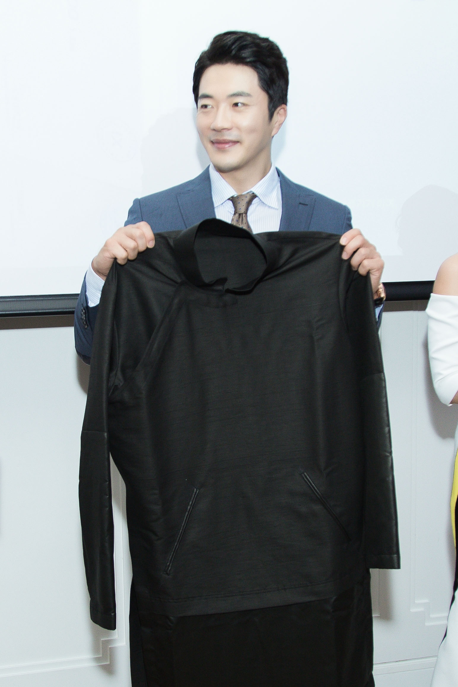 kwon sang woo dien trai o tuoi 42 anh 2