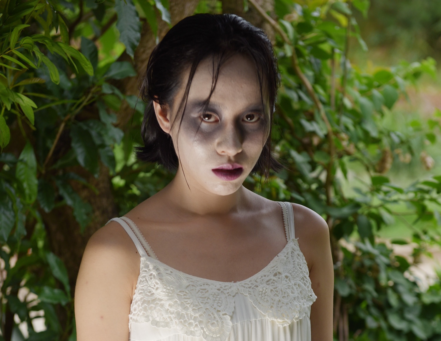 khac hung lam ca si anh 2