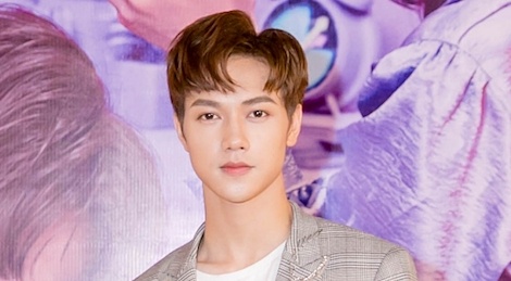 Hot boy Giai dieu chung doi dong MV tinh cam cung thanh vien nhom LIME hinh anh