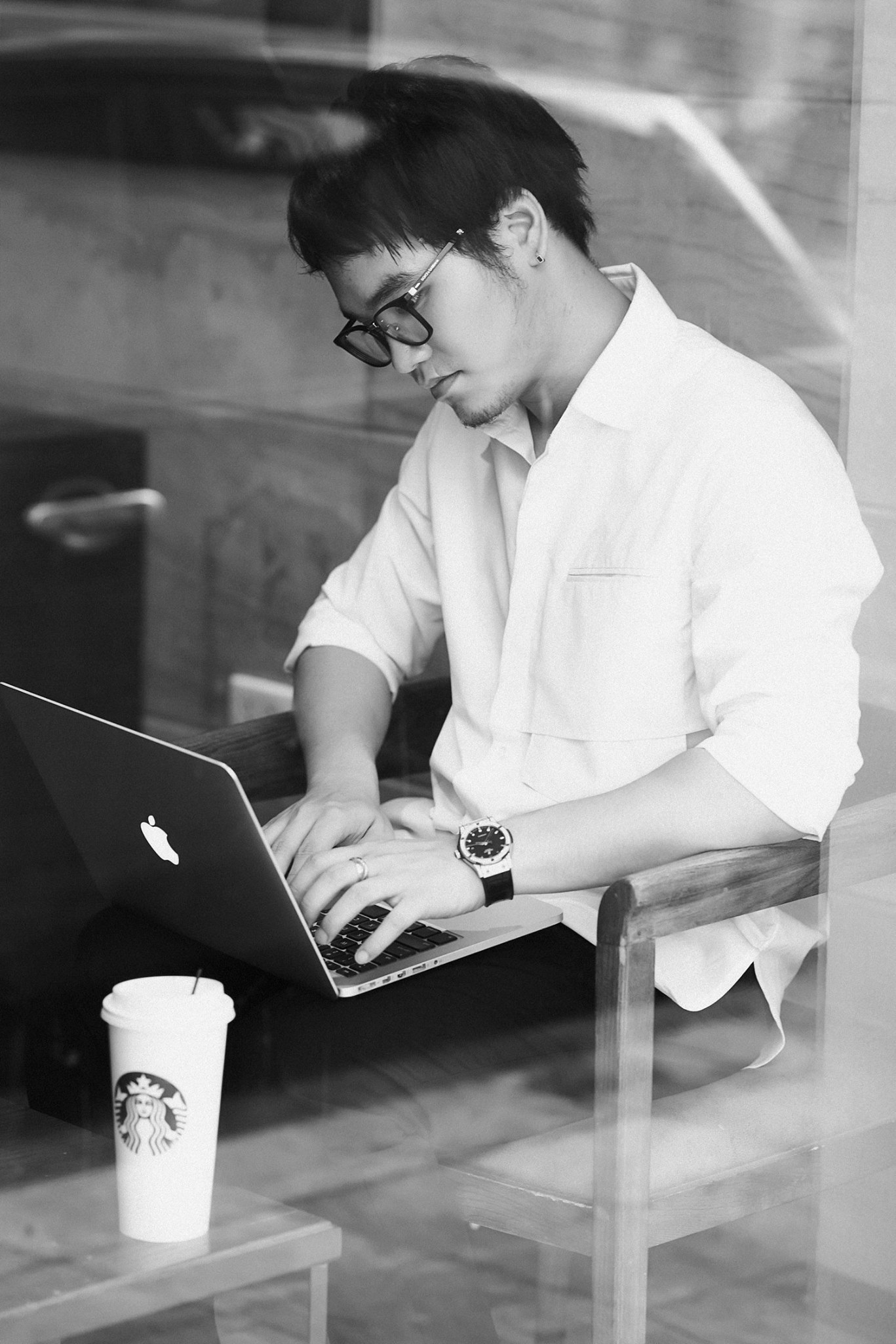 nhạc sĩ khắc hưng ảnh 2 nhac si khac hung anh 2