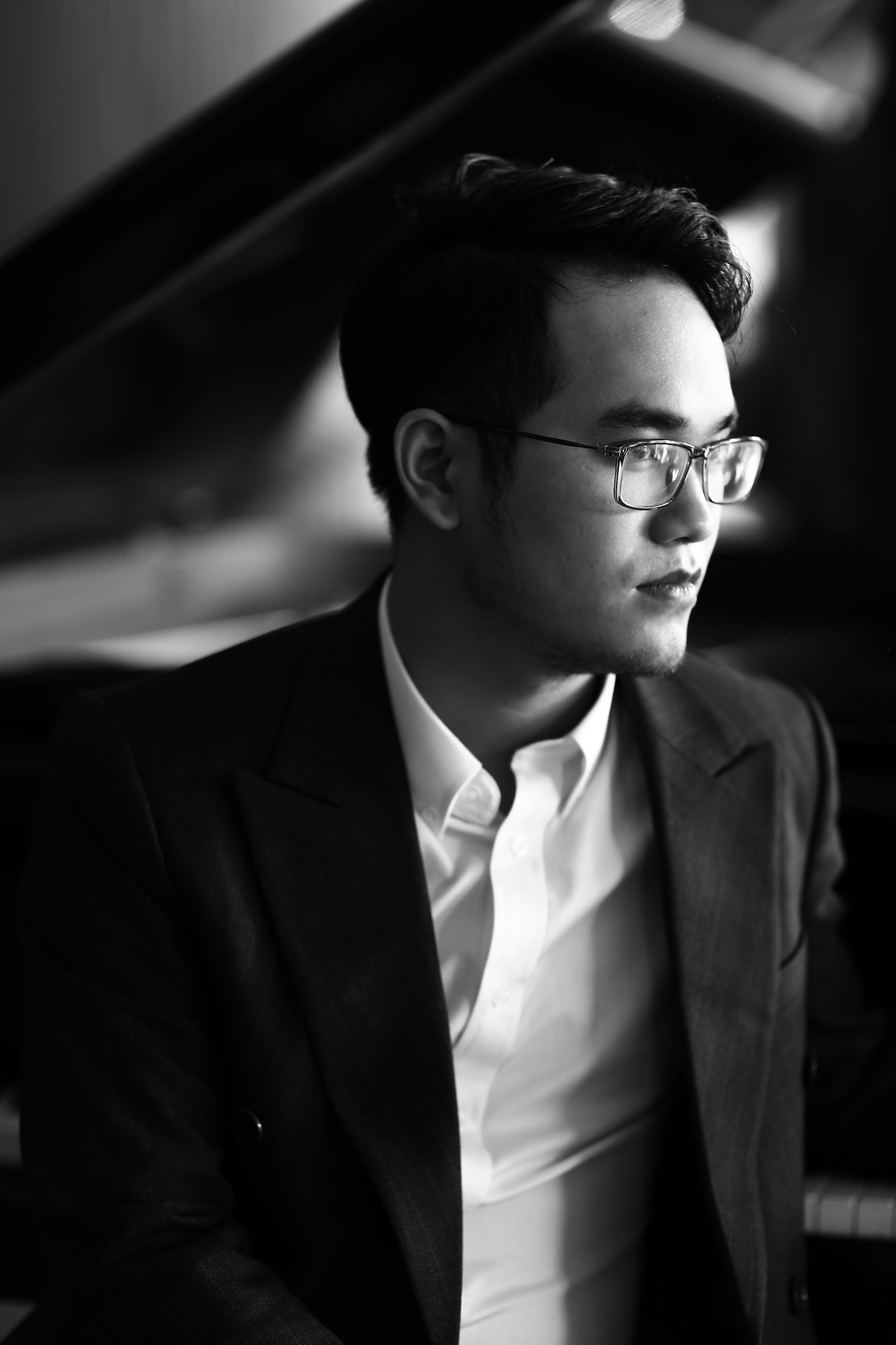 nhac si khac hung anh 3