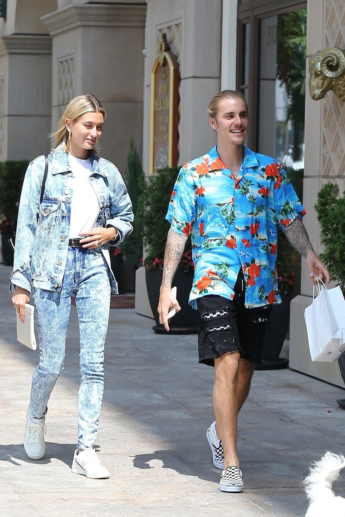 justin bieber hailey baldwin tren pho anh 6