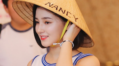 'Thien than lai' 18 tuoi thich thu doi non la fan Viet tang hinh anh