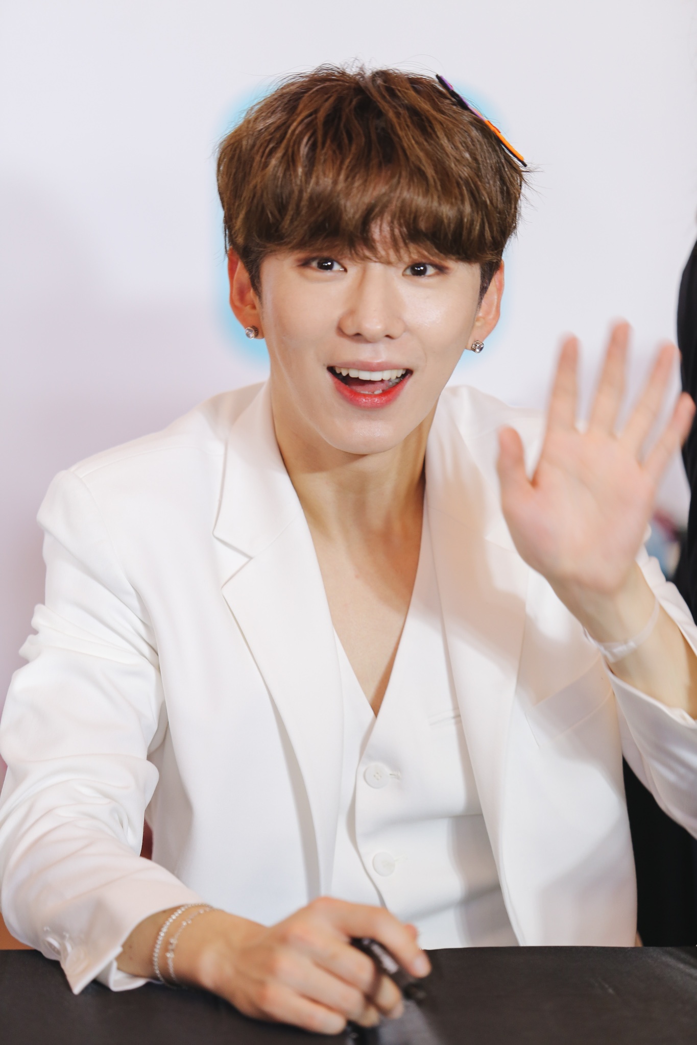 momoland monsta x ki tang fan viet anh 14