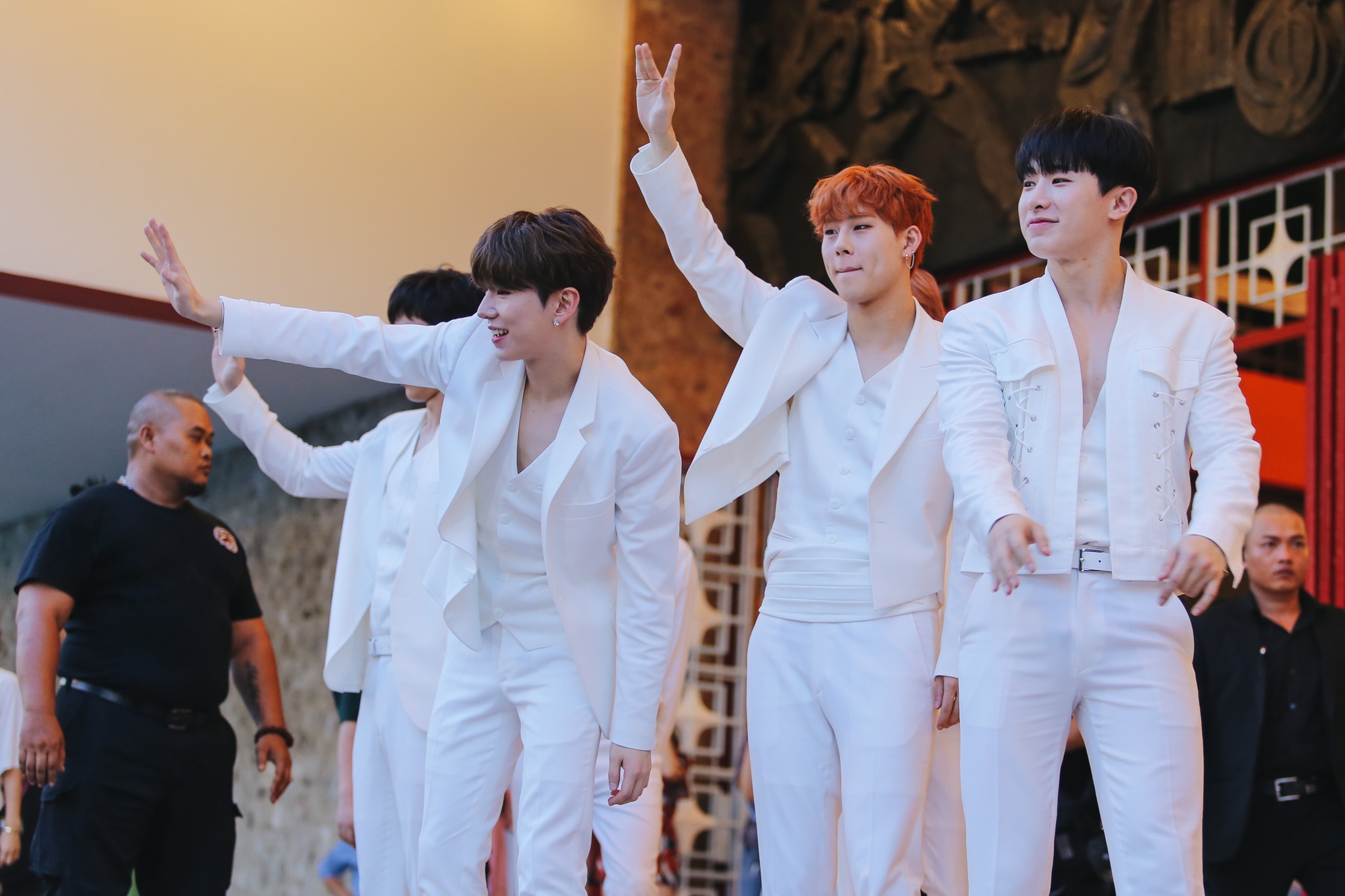 momoland monsta x ki tang fan viet anh 10