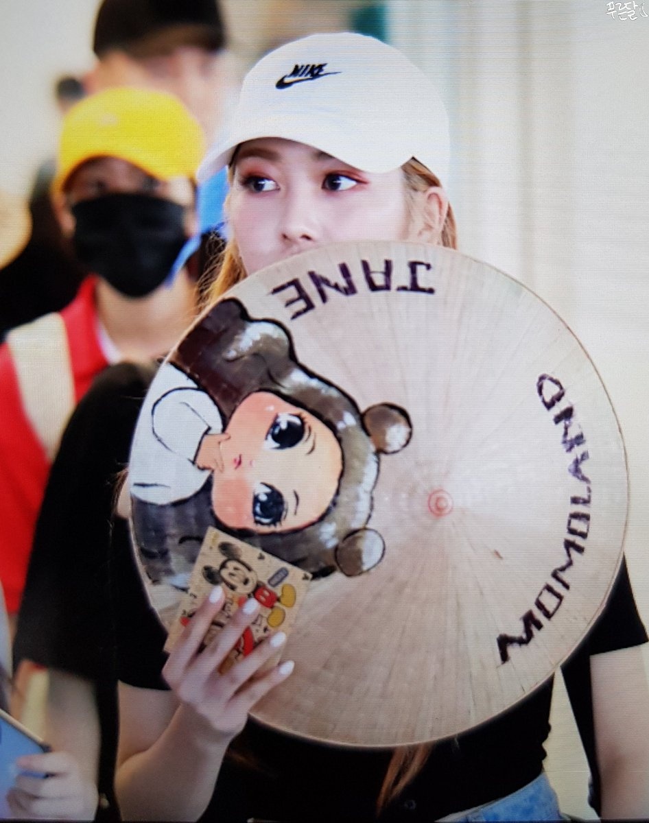 momoland nancy anh 6