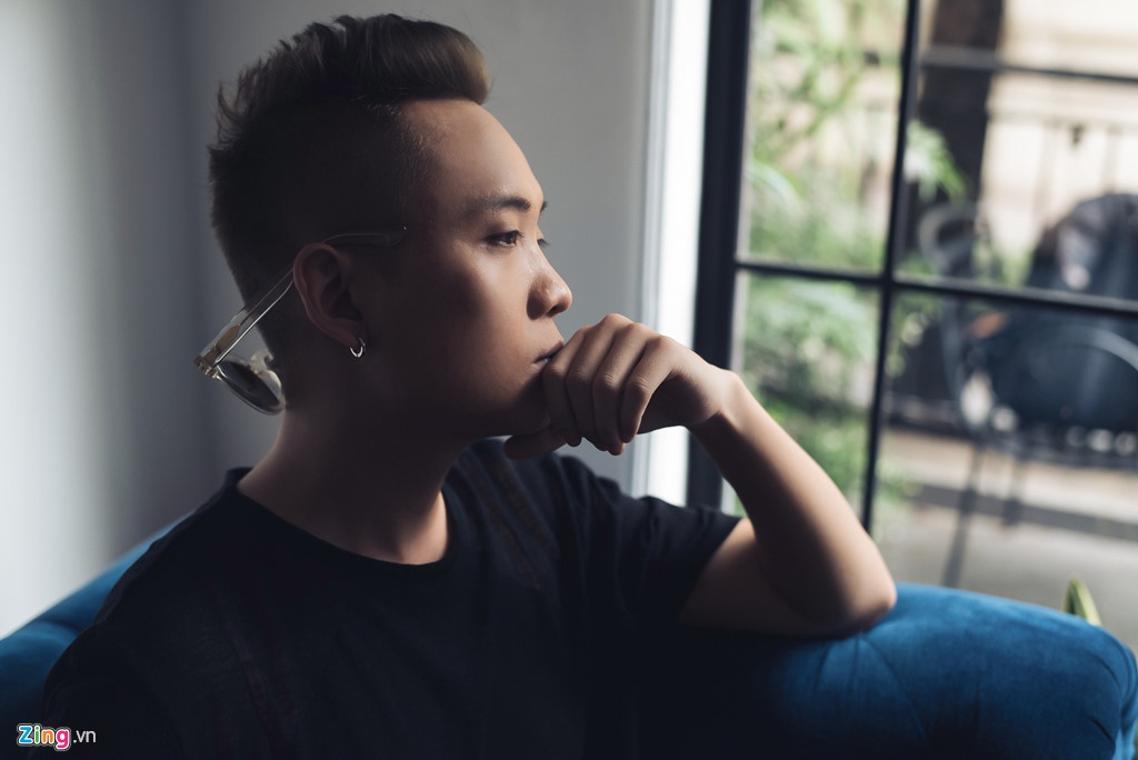 justatee bị sàm sỡ ảnh 2 justatee bi sam so anh 2