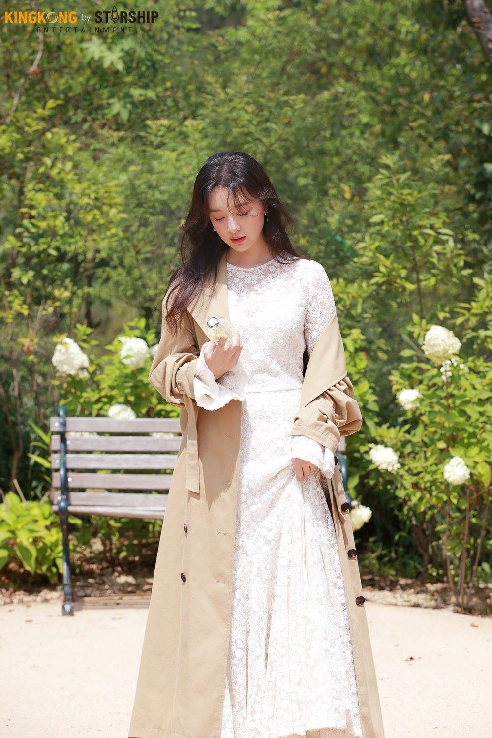 nhan sac my nhan hau due mat troi anh 10