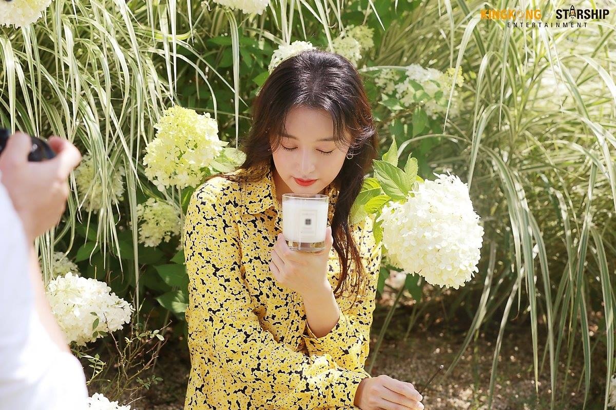 nhan sac my nhan hau due mat troi anh 2