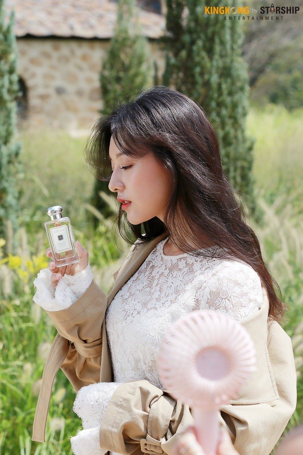 nhan sac my nhan hau due mat troi anh 4