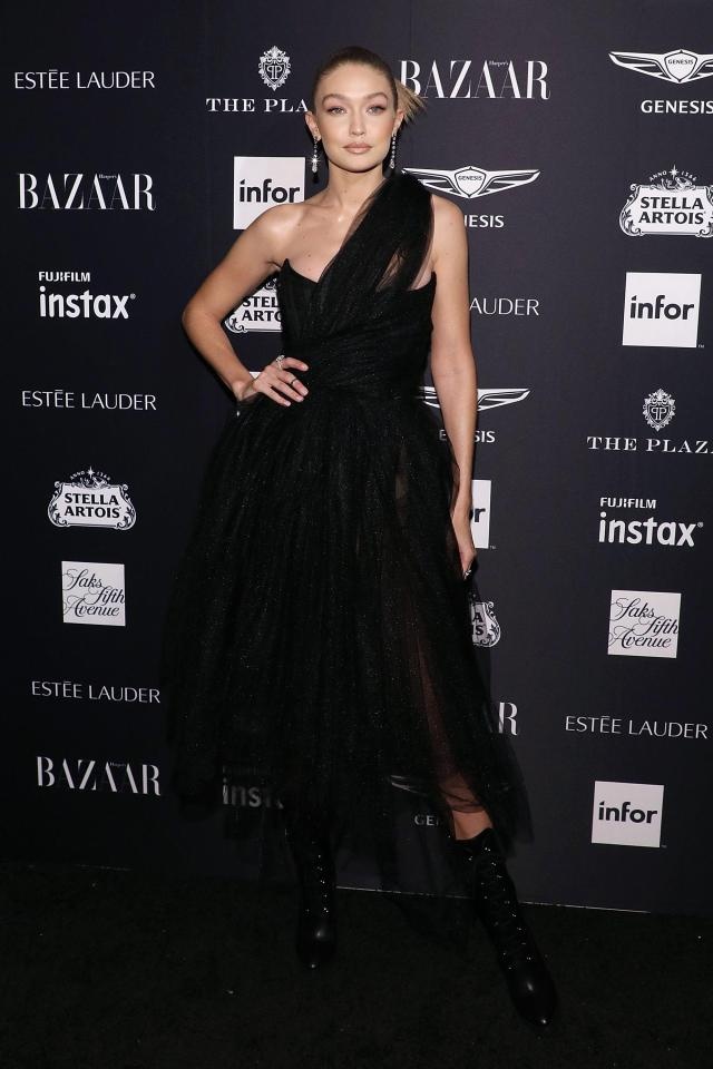 bella hadid mac goi cam,  lo than hinh gay go anh 5