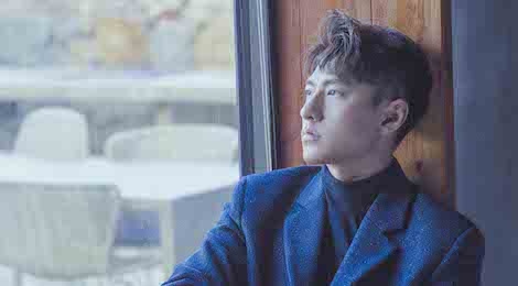 Isaac tiep tuc lam MV ngon tinh, ke cau chuyen tinh keo dai 2 nam qua hinh anh