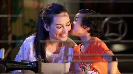 Phi Nhung ra mat MV 'Phan mo coi', len an van nan bo roi tre so sinh hinh anh