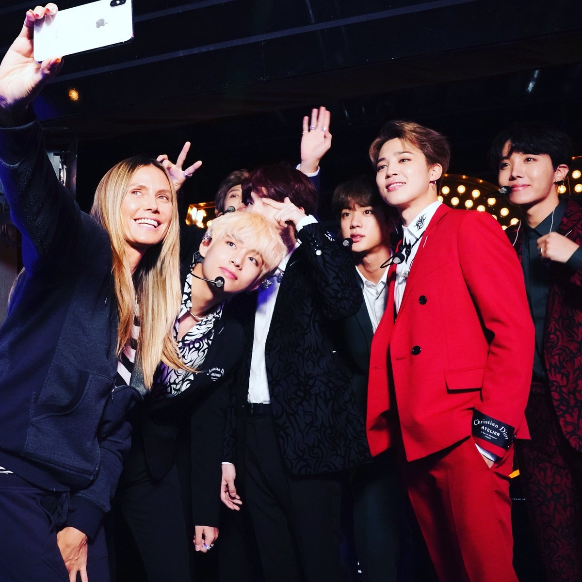 tyra banks nhay vu dao cua BTS anh 2