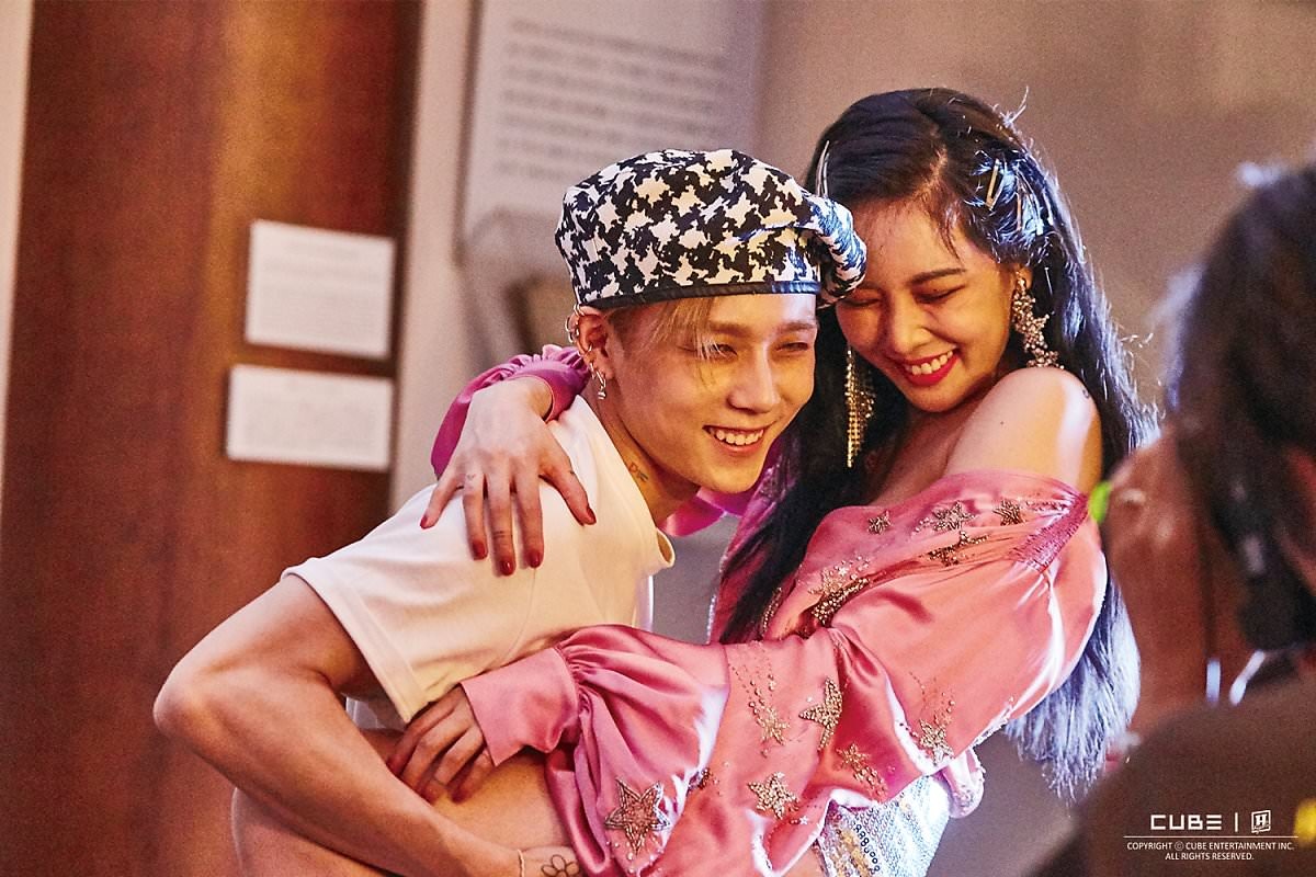 hyuna và bạn trai bị đuổi khỏi công ty ảnh 1 hyuna va ban trai bi duoi khoi cong ty anh 1