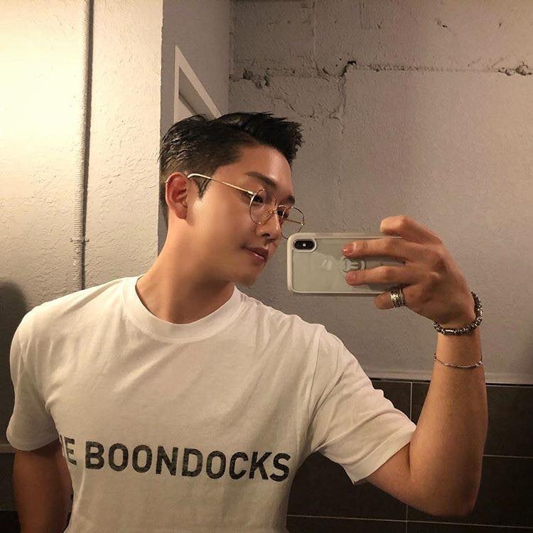 goo hara hanh hung ban trai anh 4