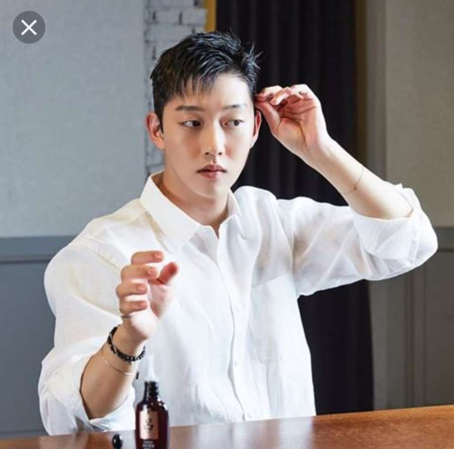 goo hara hanh hung ban trai anh 1